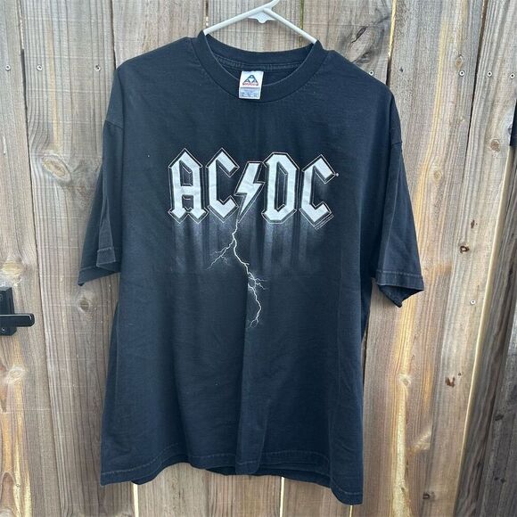 Vintage 2004 AC/DC Alstyle Men's XL Black Lightning Graphic T-Shirt Short Sleeve - Picture 1 of 5